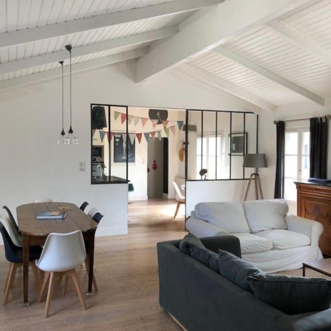Maison Vendeenne A 5 Min Du Bord De Mer Saint-Hilaire-la-Forêt Exteriör bild