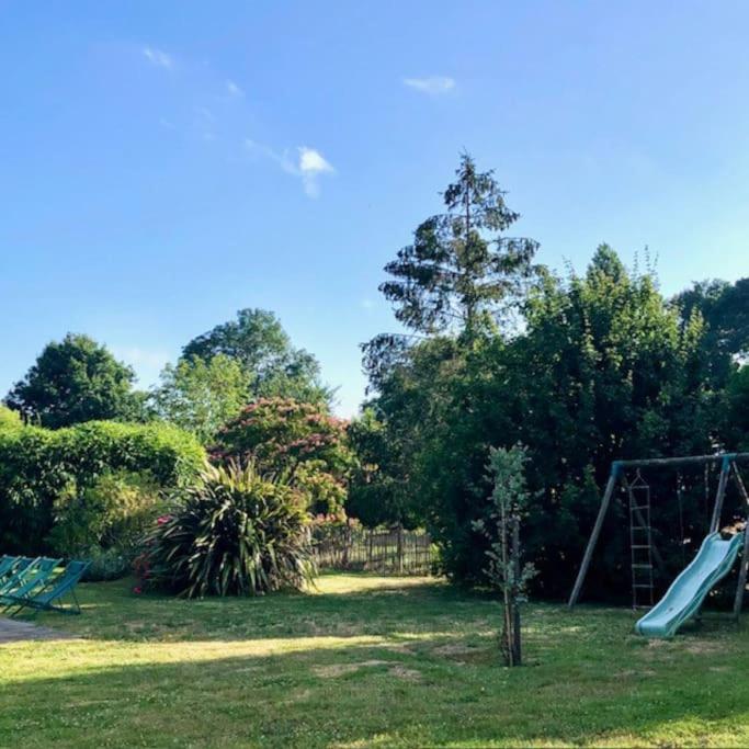 Maison Vendeenne A 5 Min Du Bord De Mer Saint-Hilaire-la-Forêt Exteriör bild